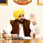 ਪੰਜਾਬ ਦੇ ਮੁੱਖ ਮੰਤਰੀ ਭਗਵੰਤ ਮਾਨ ਨੇ ਅਮਰੀਕੀ ਉਡਾਣ ਦੇ ਆਉਣ ਤੋਂ ਪਹਿਲਾਂ ਡਿਪੋਰਟੀਆਂ ਨੂੰ ਸਹਾਇਤਾ ਦਾ ਦਿੱਤਾ ਭਰੋਸਾ