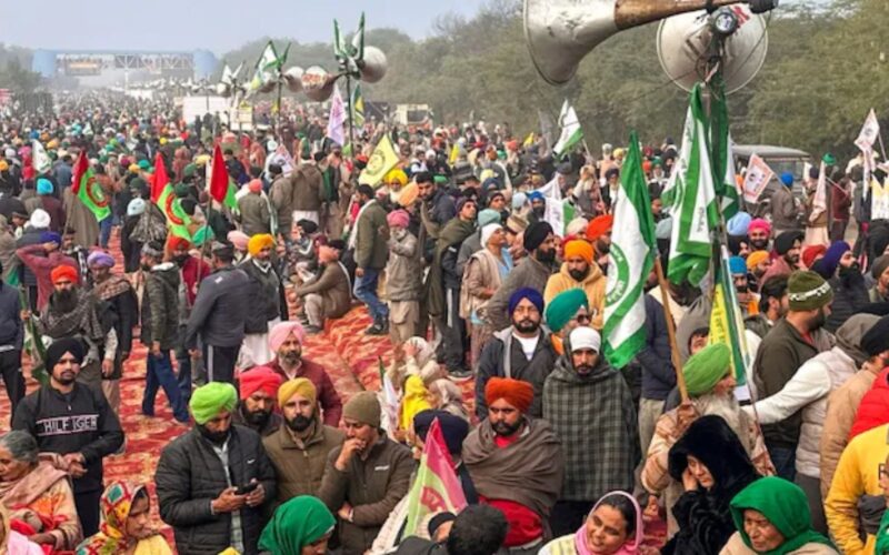 ਕਿਸਾਨਾਂ ਦੇ ਰੋਸ ਨੇ ਚੰਡੀਗੜ੍ਹ ਦੀ ਟਰੈਫਿਕ ਰੋਕੀ, ਮੁੱਖ ਰਸਤੇ ਪ੍ਰਭਾਵਿਤ