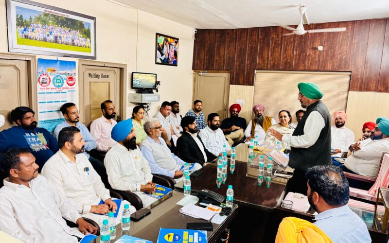 ਆਮ ਆਦਮੀ ਪਾਰਟੀ ਨੇ ਜ਼ਮੀਨੀ ਪੱਧਰ ‘ਤੇ ਆਪਣੀ ਮੁਹਿੰਮ ਨੂੰ ਦਿੱਤੀ ਤੇਜ਼ੀ