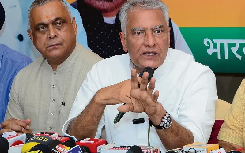 ਸਿਆਸੀ ਨੇਤਾਵਾਂ ਦੀ ‘ਕਾਲੀ ਕਮਾਈ’ ਦੀ ਜਾਂਚ ਹੋਵੇ: ਜਾਖੜ