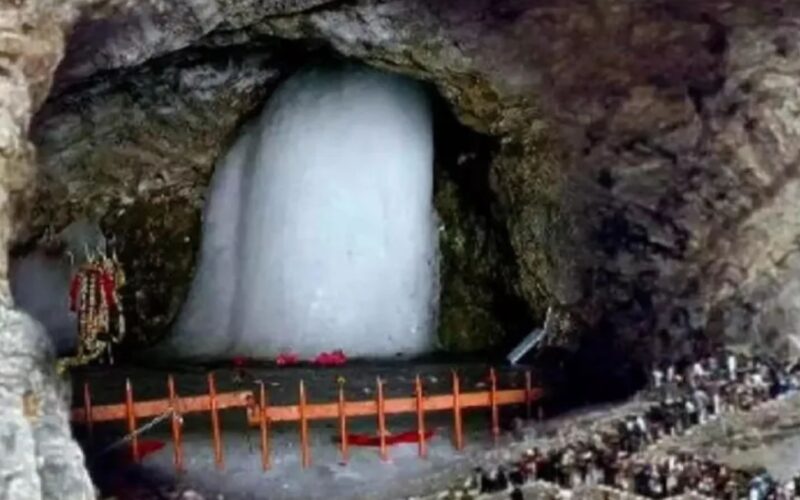 ਪਹਿਲਗਾਮ ਹਮਲੇ ਤੋਂ ਬਾਅਦ, ਅਮਰਨਾਥ ਯਾਤਰਾ 3 ਜੁਲਾਈ ਤੋਂ ਸ਼ੁਰੂ, ਸੁਰੱਖਿਆ ਵਧਾਈ – ਡਰੋਨ ਤੇ ਸੀਸੀਟੀਵੀ ਰਾਹੀਂ ਨਿਗਰਾਨੀ