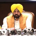 Punjab Floods 2025: ਮੁੱਖ ਮੰਤਰੀ ਭਗਵੰਤ ਮਾਨ, ਮੰਤਰੀ ਤੇ ਵਿਧਾਇਕਾਂ ਨੇ ਲਿਆ ਵੱਡਾ ਫ਼ੈਸਲਾ, ਰਾਹਤ ਕਾਰਜ ਲਈ ਦਾਨ ਕਰੇਗੀ ਇੱਕ ਮਹੀਨੇ ਦੀ ਤਨਖਾਹ