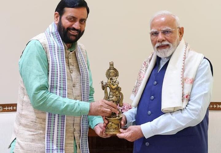 मुख्यमंत्री नायब सिंह सैनी ने प्रधानमंत्री नरेन्द्र मोदी से की शिष्टाचार भेंट