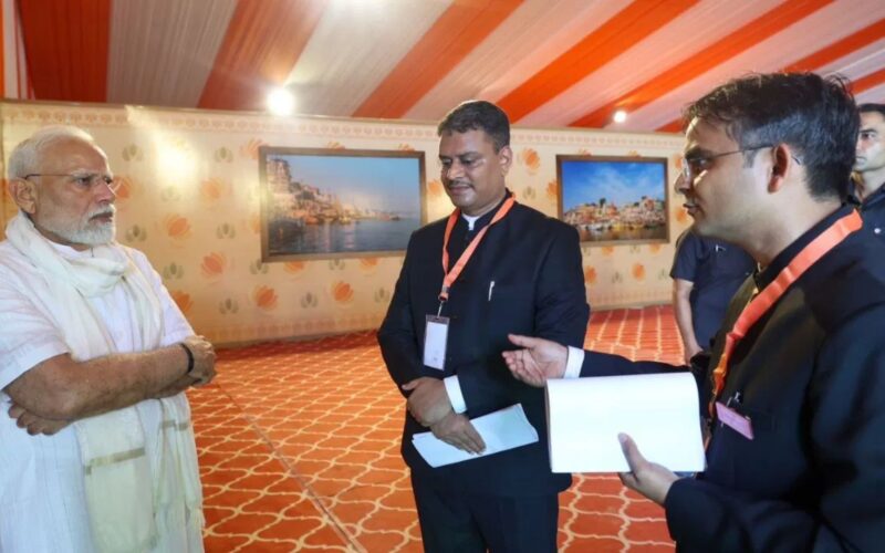 PM ਮੋਦੀ ਨੇ ਵਾਰਾਣਸੀ ਵਿੱਚ ਹੜ੍ਹਾਂ ਦੀ ਸਥਿਤੀ ਦਾ ਜਾਇਜ਼ਾ ਲਿਆ, ਪ੍ਰਸ਼ਾਸਨ ਨੂੰ ਰਾਹਤ ਕਾਰਜ ਤੇਜ਼ ਕਰਨ ਦੇ ਨਿਰਦੇਸ਼ ਦਿੱਤੇ