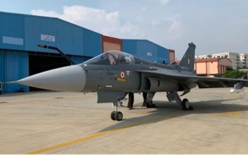 62,000 ਕਰੋੜ ਰੁਪਏ ਦਾ ਸੌਦਾ: HAL ਨੂੰ 97 ਤੇਜਸ Mk-1A ਲੜਾਕੂ ਜਹਾਜ਼ਾਂ ਦਾ ਮਿਲਿਆ ਆਰਡਰ, ਕੀ ਸਟਾਕ 6,325 ਰੁਪਏ ਤੱਕ ਪਹੁੰਚ ਜਾਵੇਗਾ?