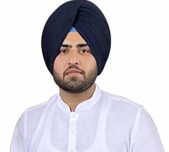 ਪੰਜਾਬ ‘ਚ ਗੈਂਗਸਟਰਾਂ ਨੇ ਫੈਲਾਈ ਦਹਿਸ਼ਤ, ਮਸ਼ਹੂਰ ਕਾਰੋਬਾਰੀ ਪ੍ਰਿੰਕਲ ਨੂੰ ਫਿਰ ਬਣਾਇਆ ਨਿਸ਼ਾਨਾ; ਕਤਲ ਨੂੰ ਅੰਜ਼ਾਮ ਦੇਣ ਲਈ ਮੁੜ ਹਾਇਰ ਕੀਤੇ ਸ਼ੂਟਰ…