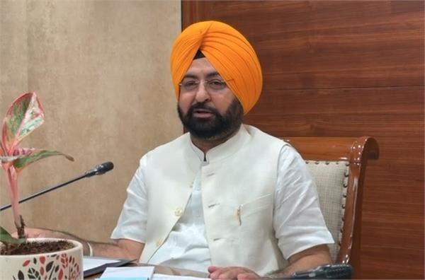 ਹੜ੍ਹਾਂ ਦੀ ਸਥਿਤੀ ’ਚ ਸੁਧਾਰ ਦੇ ਨਾਲ ਮੁੜ ਲੀਹ ’ਤੇ ਪਰਤਿਆ ਜਨ-ਜੀਵਨ : ਮੁੰਡੀਆਂ