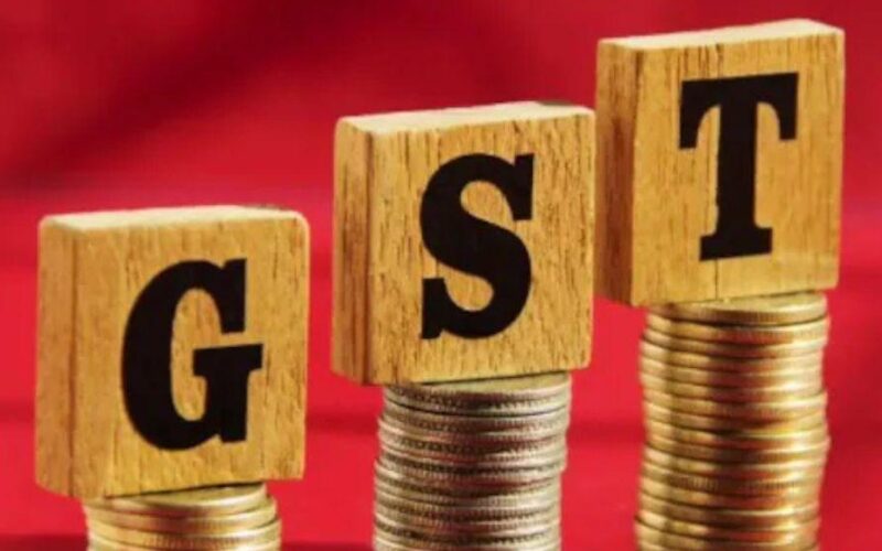 ਆਮ ਲੋਕਾਂ ਨੂੰ ਵੱਡੀ ਰਾਹਤ! ਕੇਂਦਰ ਨੇ GST ਦੀਆਂ 2 ਸਲੈਬਾਂ ਦੀਆਂ ਖ਼ਤਮ, ਹੁਣ ਸਿਰਫ਼ 5 ਤੇ 18 ਫ਼ੀਸਦੀ ਲੱਗੇਗਾ ਟੈਕਸ, ਵੇਖੋ ਕੀ-ਕੀ ਹੋਵੇਗੀ ਸਸਤਾ