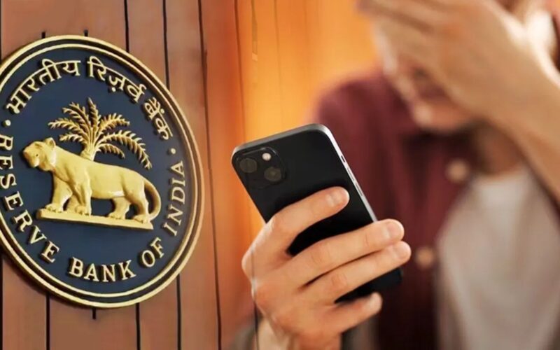 RBI ਲਿਆਉਣ ਜਾ ਰਿਹਾ ਹੈ ਨਵਾਂ ਨਿਯਮ, ਡਿਫਾਲਟਰ ਦਾ ਫੋਨ ਹੋਵੇਗਾ ਰਿਮੋਟਲੀ ਲਾਕ