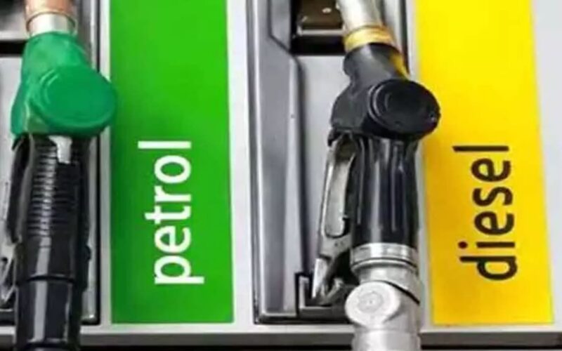 ਪੈਟਰੋਲ ਤੇ ਡੀਜ਼ਲ ਦੀਆਂ ਤਾਜ਼ਾ ਕੀਮਤਾਂ ਜਾਰੀ, ਆਪਣੇ ਸ਼ਹਿਰ ‘ਚ ਰੇਟ ਜਾਣੋ