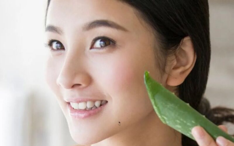 ਕੋਰੀਅਨ ਗਲਾਸ ਸਕਿਨ: ਘਰੇਲੂ ਉਪਚਾਰਾਂ ਨਾਲ ਚਮਕਦਾਰ ਤੇ ਬੇਦਾਗ਼ ਚਮੜੀ ਪਾਓ