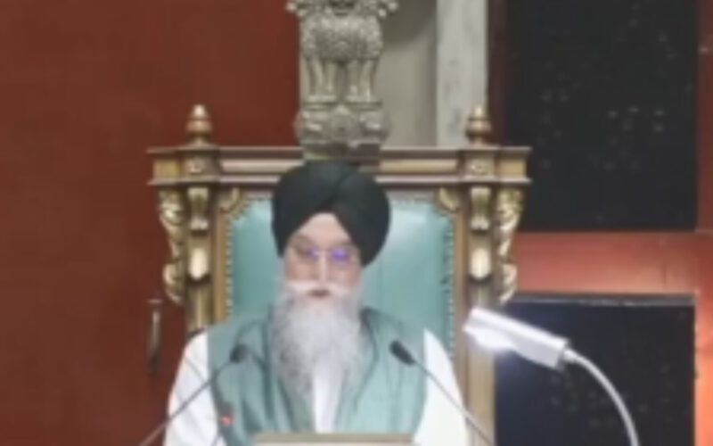 ਪੰਜਾਬ ਵਿਧਾਨਸਭਾ ਦੇ ਸਪੀਕਰ ਨੇ ਹੜ੍ਹ ਪੀੜਤਾਂ ਲਈ ਸਿਆਸਤ ਛੱਡ ਕੇ ਸਾਰੀਆਂ ਪਾਰਟੀਆਂ ਨੂੰ ਇਕਜੁੱਟ ਹੋਣ ਦੀ ਅਪੀਲ ਕੀਤੀ