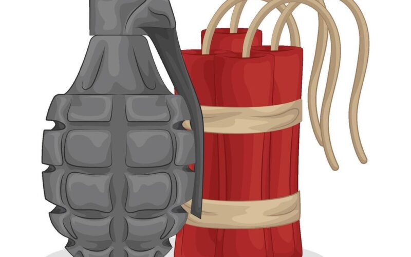 ਦੀਵਾਲੀ ਤੋਂ ਪਹਿਲਾਂ ਪੰਜਾਬ ਨੂੰ ਦਹਿਲਾਉਣ ਦੀ ਸਾਜ਼ਿਸ਼ ਨਾਕਾਮ, ਬਰਖਾਸਤ ਫੌਜ ਕਮਾਂਡੋ ਸਮੇਤ ਤਿੰਨ ਨੌਜਵਾਨ ਗ੍ਰਿਫ਼ਤਾਰ; 4 ਹੈਂਡ ਗ੍ਰਨੇਡ ਬਰਾਮਦ