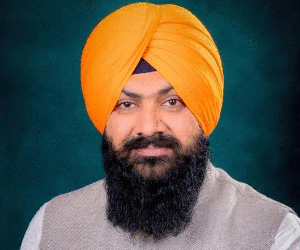 ਸ. ਸਰਬਜੀਤ ਸਿੰਘ ਝਿੰਜਰ ਵੱਲੋਂ ਯੂਥ ਅਕਾਲੀ ਦਲ ਦੀ 33 ਮੈਂਬਰੀ ਕੋਰ ਕਮੇਟੀ ਦਾ ਐਲਾਨ