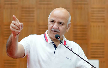 मनीष सिसोदिया ने IPS वाई. पूरन कुमार को दी श्रद्धांजलि, जातिगत भेदभाव पर फूटा ग़ुस्सा