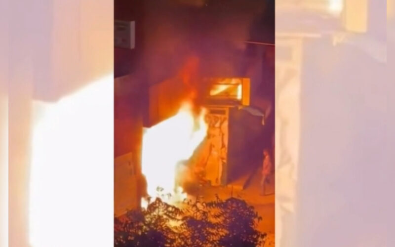 ਏਟੀਐਮ ਨੂੰ ਲੱਗੀ ਭਿਆਨਕ; ਬੱਸ ਸਟੈਂਡ ਉਤੇ ਮਚੀ ਹਫੜਾ-ਦਫੜੀ