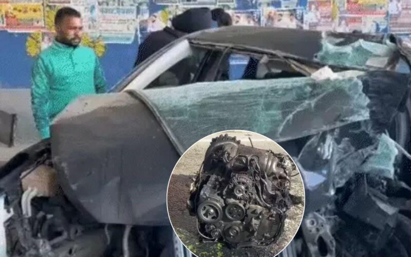 ਅੰਮ੍ਰਿਤਸਰ ‘ਚ ਖੌਫਨਾਕ ਕਾਰ ਹਾਦਸਾ, 3 ਨੌਜਵਾਨਾਂ ਦੀ ਮੌਕੇ ‘ਤੇ ਮੌਤ, 100 ਮੀਟਰ ਦੂਰ ਡਿੱਗਿਆ ਇੰਜਨ, ਵੇਖੋ ਤਸਵੀਰਾਂ