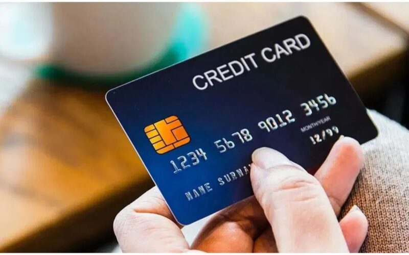 ਦੂਜਿਆਂ ਨੂੰ ਕ੍ਰੈਡਿਟ ਕਾਰਡਾਂ ਨਾਲ ਉਧਾਰ ਦੇਣਾ ਪੈ ਸਕਦਾ ਮਹਿੰਗਾ,ਆਮਦਨ ਟੈਕਸ ਤੋਂ ਲੈ ਕੇ ਕਰਜ਼ਿਆਂ ਤੱਕ ਦੀਆਂ ਸਮੱਸਿਆਵਾਂ ਸ਼ਾਮਲ