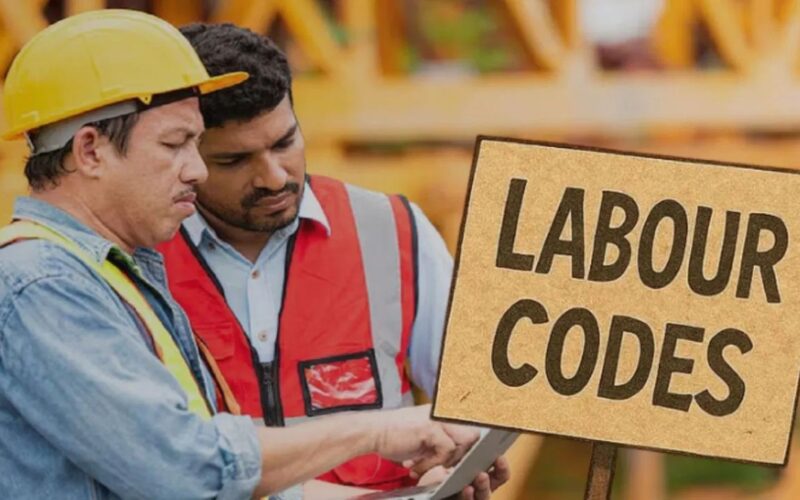 ਨਵਾਂ ਕਿਰਤ ਕੋਡ ਲਾਗੂ: ਤਨਖਾਹ ਢਾਂਚਾ ਬਦਲਿਆ, ਟੈਕਸ ਰਾਹਤ, ਘਰ ਲੈ ਜਾਣ ‘ਤੇ ਪ੍ਰਭਾਵ