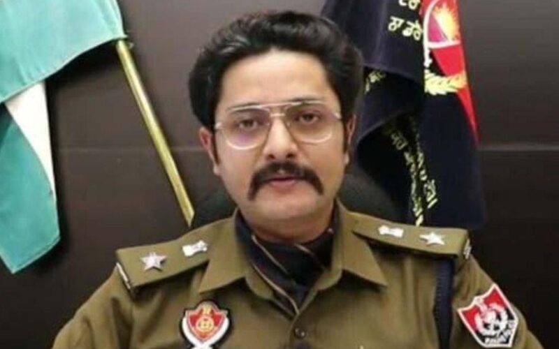 SSP ਪਟਿਆਲਾ ਵਰੁਣ ਸ਼ਰਮਾ ਦੀਆਂ ਵਧੀਆਂ ਮੁਸ਼ਕਿਲਾਂ ! ਕਥਿਤ ਆਡੀਓ ਮਾਮਲੇ ਚ ਪੰਜਾਬ ਚੋਣ ਕਮਿਸ਼ਨ ਵੱਲੋਂ DGP ਪੰਜਾਬ ਨੂੰ ਜਾਂਚ ਦੇ ਹੁਕਮ