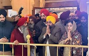 ਪਰਿਵਾਰ ਸਣੇ ਗੁਰਦੁਆਰਾ ਸ੍ਰੀ ਫਤਿਹਗੜ੍ਹ ਸਾਹਿਬ ਵਿਖੇ ਨਤਮਸਤਕ ਹੋਏ CM ਭਗਵੰਤ ਮਾਨ (ਵੀਡੀਓ)