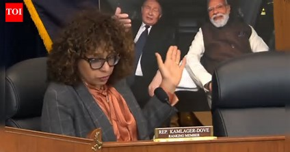 ਅਮਰੀਕੀ ਸੰਸਦ ‘ਚ ਮੋਦੀ-ਪੁਤਿਨ ਦੀ ਸੈਲਫ਼ੀ ! ਭਾਰਤ ਨਾਲ ਵਿਗੜਦੇ ਰਿਸ਼ਤਿਆਂ ਵਿਚਾਲੇ ਆਪਣੇ ਹੀ ਦੇਸ਼ ‘ਚ ਘਿਰੇ ਟਰੰਪ