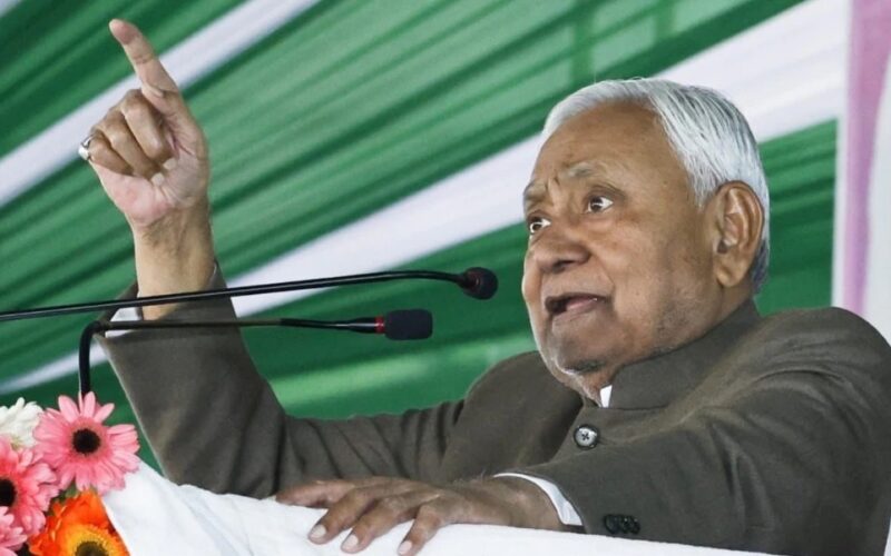 ਭਾਸ਼ਣ ਦੌਰਾਨ ਔਰਤਾਂ ਦੇ ਉੱਠ ਕੇ ਜਾਣ ’ਤੇ ਭੜਕੇ CM ਨਿਤੀਸ਼ ਕੁਮਾਰ, ਆਖ ”ਤੀ ਇਹ ਗੱਲ