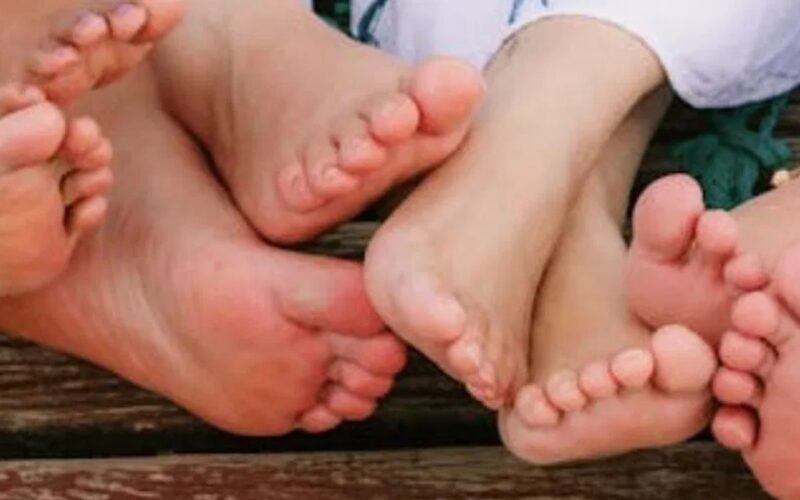 ਸਰਦੀਆਂ ‘ਚ ਉਂਗਲਾਂ ਅਤੇ ਪੈਰਾਂ ਦੀਆਂ ਉਂਗਲਾਂ ਕਿਉਂ ਸੁੱਜ ਜਾਂਦੀਆਂ ਹਨ? ਕਾਰਨ ਤੇ ਘਰੇਲੂ ਉਪਚਾਰ ਜਾਣੋ