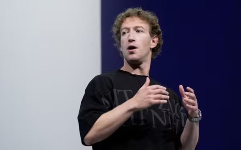 ਮੇਟਾ ਦੇ ਏਆਈ ਚੈਟਬੋਟਸ ‘ਤੇ ਵੱਡਾ ਦੋਸ਼, ਬੱਚਿਆਂ ਦੀ ਸੁਰੱਖਿਆ ਨੂੰ ਲੈਕੇ ਘਿਰੇ ਮਾਰਕ ਜ਼ੁਕਰਬਰਗ