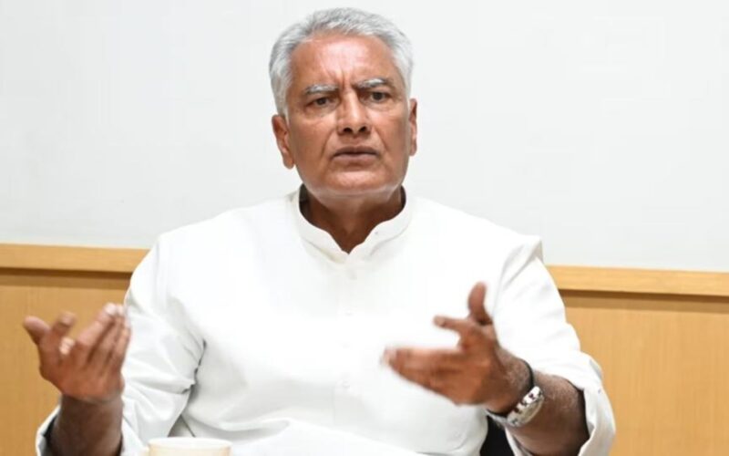 ਭਾਜਪਾ ਪ੍ਰਧਾਨ ਸੁਨੀਲ ਜਾਖੜ ਛਾਤੀ ਵਿੱਚ ਦਰਦ ਕਾਰਨ ਪਹੁੰਚੇ ਫੋਰਟਿਸ ਹਸਪਤਾਲ