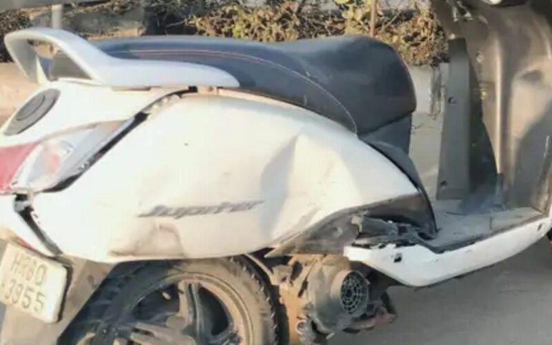 ਟਿੱਪਰ ਦੀ ਟੱਕਰ ਨਾਲ ਸਕੂਟਰੀ ਸਵਾਰ ਮਹਿਲਾ ਦੀ ਮੌਤ, ਢਿੱਡ ਦੇ ਉਪਰੋਂ ਲੰਘਿਆ ਟਾਇਰ