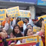 ਲੁਧਿਆਣਾ 'ਚ ਹਰਿਆਣਾ ਦੇ ਮੁੱਖ ਮੰਤਰੀ ਨਾਇਬ ਸੈਣੀ ਦਾ ਕਾਲੇ ਝੰਡਿਆਂ ਨਾਲ ਕੀਤਾ ਗਿਆ ਸਵਾਗਤ