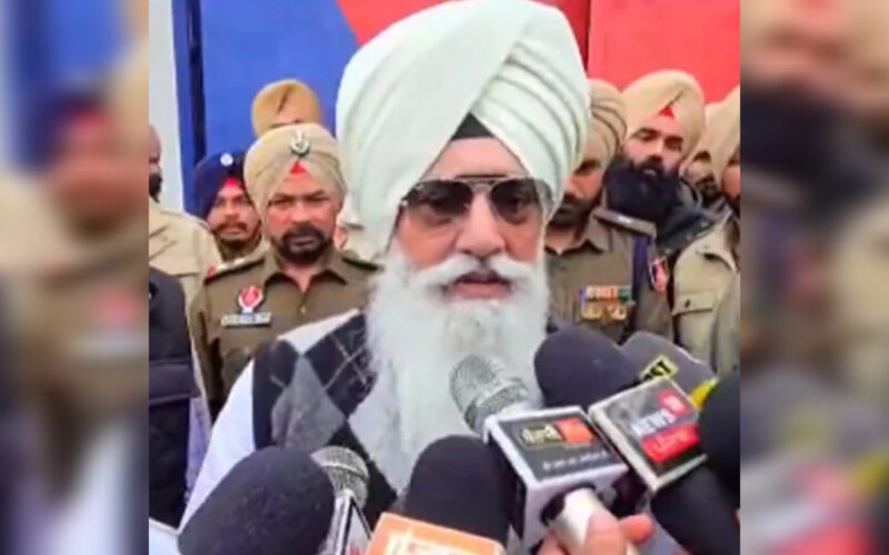 ਬਿਕਰਮ ਮਜੀਠੀਆ ‘ਤੇ ਲੱਗੇ ਇਲਜ਼ਾਮ ਸਾਰੇ ਗ਼ਲਤ, ਮਜੀਠੀਆ ਮੇਰਾ ਦੋਸਤ, ਮੈਂ ਮਿਲਣ ਆਵਾਂਗਾ – ਬਾਬਾ ਗੁਰਿੰਦਰ ਸਿੰਘ ਢਿੱਲੋਂ