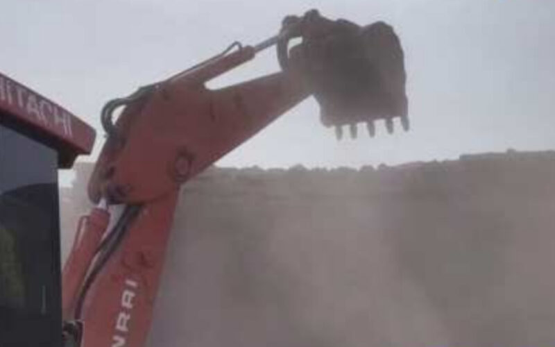 ਬਠਿੰਡਾ ਦੀ ਇਸ ਬਸਤੀ ‘ਚ ਨਾਜਾਇਜ਼ ਕਬਜ਼ੇ ‘ਤੇ ਚੱਲਿਆ ਸਰਕਾਰੀ ਬੁਲਡੋਜ਼ਰ