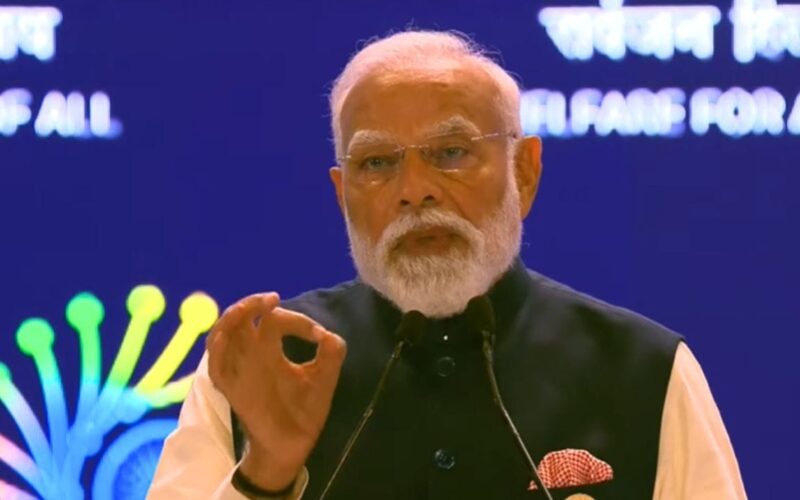 ਪੀਐਮ ਮੋਦੀ ਨੇ AI Summit ਨੂੰ ਕੀਤਾ ਸੰਬੋਧਿਤ, ਕਿਹਾ- ਤਕਨਾਲੋਜੀ ਬਣਾਉਣਾ ਅਤੇ ਅਪਨਾਉਣਾ ਦੋਵੇਂ ਭਾਰਤ ਦੇ DNA ‘ਚ ਸ਼ਾਮਿਲ….