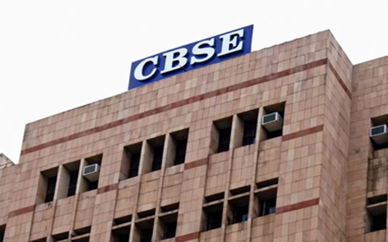 ਮੱਧ ਪੂਰਬ ਦੇ ਤਣਾਅ ਦੇ ਵਿਚਕਾਰ, ਕਈ ਦੇਸ਼ਾਂ ‘ਚ CBSE ਕਲਾਸ 12ਵੀਂ ਬੋਰਡ ਪ੍ਰੀਖਿਆਵਾਂ ਰੱਦ ਕਰ ਦਿੱਤੀਆਂ ਗਈਆਂ