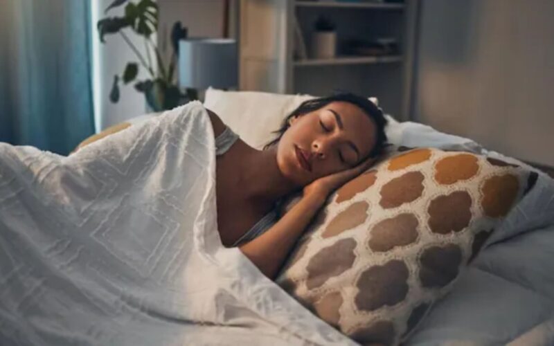 ਔਰਤਾਂ ਨੂੰ ਮਰਦਾਂ ਨਾਲੋਂ ਜ਼ਿਆਦਾ ਨੀਂਦ ਦੀ ਲੋੜ ਕਿਉਂ ਹੁੰਦੀ ? ਜਾਣੋ ਇਸਦੇ ਪਿੱਛੇ ਵਿਗਿਆਨਕ ਕਾਰਨ