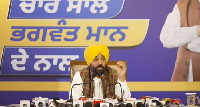 ਅਸੀਂ ਗੈਂਗਸਟਰਾਂ ਨੂੰ ਟਿਕਟਾਂ ਨਹੀਂ ਦਿੰਦੇ, ਭਗਵੰਤ ਮਾਨ ਦਾ ਸੁਖਬੀਰ ਬਾਦਲ ‘ਤੇ ਤਿੱਖਾ ਹਮਲਾ