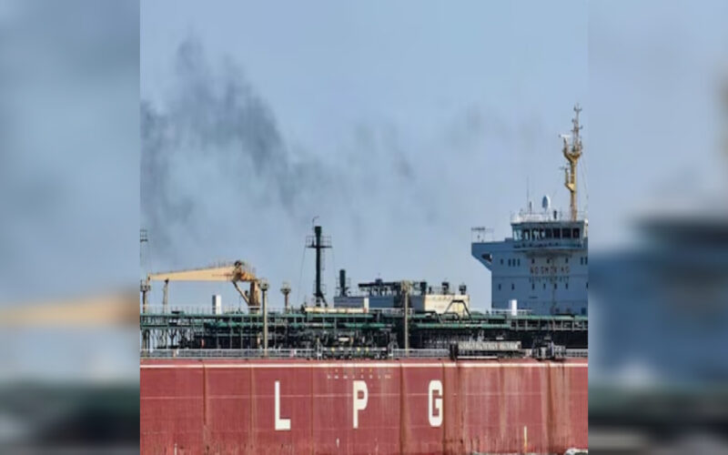 LPG ਸੰਕਟ ਵਿਚਾਲੇ ਦੇਸ਼ ਲਈ ਵੱਡੀ ਰਾਹਤ: 94 ਹਜ਼ਾਰ ਮੀਟ੍ਰਿਕ ਟਨ ਗੈਸ ਲੈ ਕੇ ਭਾਰਤ ਪਹੁੰਚ ਰਹੇ ਨੇ 2 ਵੱਡੇ ਜਹਾਜ਼