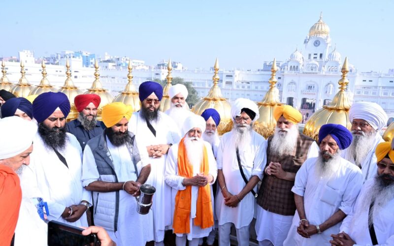ਸ੍ਰੀ ਹਰਿਮੰਦਰ ਸਾਹਿਬ ਦੇ ਸੋਨੇ ਦੀ ਧੁਆਈ ਦੀ ਸੇਵਾ ਅਰੰਭ, ਨਿਸ਼ਕਾਮ ਸੇਵਕ ਜਥੇ ਵੱਲੋਂ 10-12 ਦਿਨ ਚੱਲੇਗਾ ਕਾਰਜ