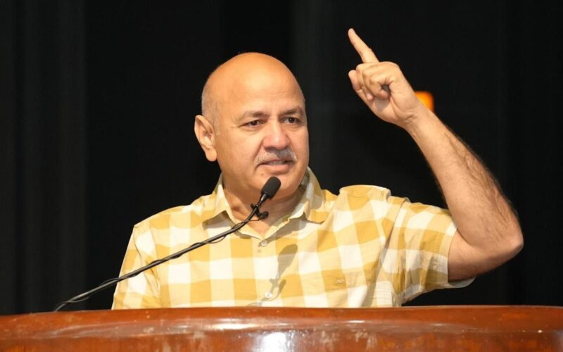 ਜੇਕਰ ਤੁਸੀਂ ਡਰੱਗ ਮਾਫੀਆ ਵਿਰੁੱਧ ਖੜ੍ਹੇ ਨਹੀਂ ਹੋ ਸਕਦੇ, ਤਾਂ ‘ਆਪ’ ਦਾ ਹਿੱਸਾ ਨਾ ਬਣੋ; ਇਹ ਪਾਰਟੀ ਲੜਨ ਲਈ ਬਣਾਈ ਗਈ ਸੀ: ਮਨੀਸ਼ ਸਿਸੋਦੀਆ