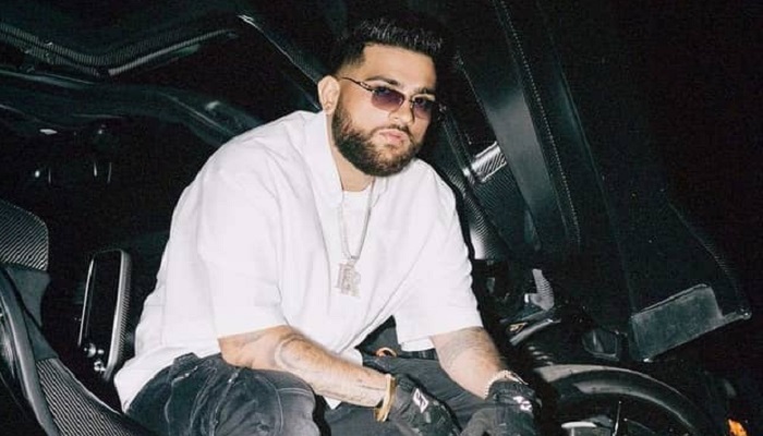 ਕਰਨ ਔਜਲਾ ਨੂੰ ਬੰਗਲੌਰ ਸ਼ੋਅ ਤੋਂ ਪਹਿਲਾਂ ਨੋਟਿਸ, 6 ਗੀਤ ਗਾਉਣ ‘ਤੇ ਲੱਗੀ ਪਾਬੰਦੀ, ਜਾਣੋ ਕਿਉਂ?