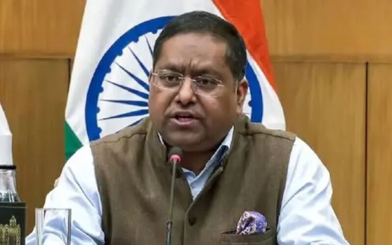 ਭਾਰਤ ਦੀ ਵੱਡੀ ਕਾਰਵਾਈ: ਈਰਾਨ ਤੋਂ 1,200 ਨਾਗਰਿਕਾਂ ਨੂੰ ਬਚਾਇਆ, ਯੂਕੇ ਨੇ ਹੋਰਮੁਜ਼ ਵਾਰਤਾ ਲਈ ਦਿੱਤਾ ਸੱਦਾ