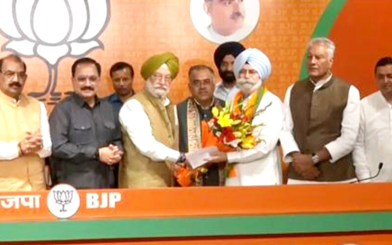 ਪੰਜਾਬ ਦੀ ਸਿਆਸਤ ‘ਚ ਵੱਡੀ ਹਲਚਲ, HS ਫੂਲਕਾ ਨੇ ਫੜਿਆ ਭਾਜਪਾ ਦਾ ਪੱਲਾ