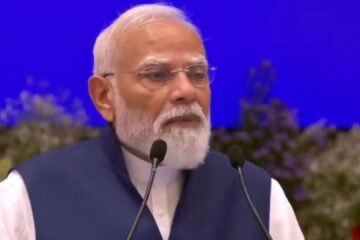 PM ਮੋਦੀ ਨੇ ਐਨਡੀਏ ਮੀਟਿੰਗ ‘ਚ ਕਾਂਗਰਸ ‘ਤੇ ਸਾਧਿਆ ਨਿਸ਼ਾਨਾ, ਕਿਹਾ 2014 ਦੇ ਗਰੀਬ ਹੁਣ ‘ਨਵਾਂ ਮੱਧ ਵਰਗ’, ਭਾਰਤ ਦੁਨੀਆ ਦੀ ਸਭ ਤੋਂ ਤੇਜ਼ੀ ਨਾਲ ਵਧ ਰਹੀ ਅਰਥਵਿਵਸਥਾ ਬਣਿਆ