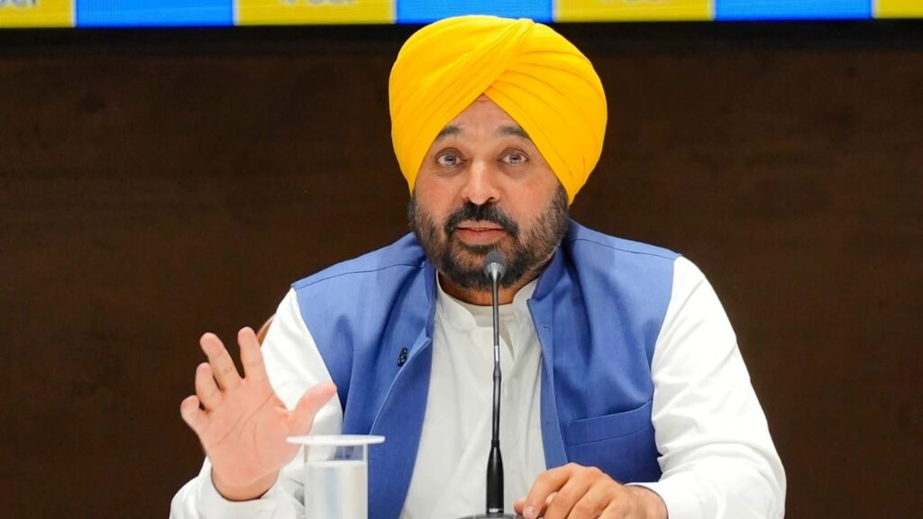 ਲੋਕਾਂ ਦੇ ਪਿਆਰ ਤੋਂ ਘਬਰਾਏ ਵਿਰੋਧੀ, ਫਰਜ਼ੀ ਵੀਡੀਓਜ਼ ਦਾ ਸਹਾਰਾ ਲੈ ਰਹੇ : CM ਮਾਨ