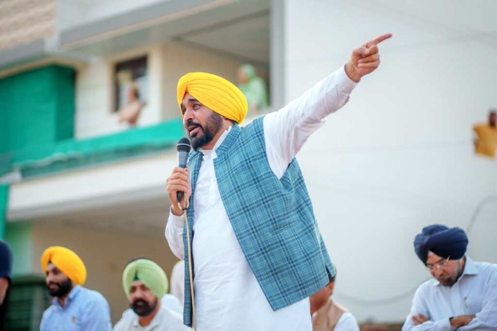 ਬੇਅਦਬੀ ਦੇ ਦੋਸ਼ੀ ਨਹੀਂ ਬਖ਼ਸ਼ੇ ਜਾਣਗੇ, 15 ਸਾਲ ਪਨਾਹ ਦੇਣ ਵਾਲਿਆਂ ਨੂੰ ਵੀ ਸੰਗਤ ਨਹੀਂ ਕਰੇਗੀ ਮੁਆਫ਼: CM  ਮਾਨ