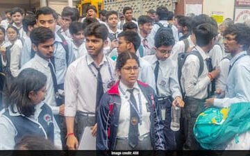 CBSE ਦੇ ਵਿਦਿਆਰਥੀਆਂ ਨੂੰ ਪਈ ਨਵੀਂ ਟੈਨਸ਼ਨ! ਸ਼ੁਰੂ ਹੋਇਆ ਇੰਤਜ਼ਾਰ, ਪੜ੍ਹੋ ਕੀ ਹੈ ਪੂਰੀ ਖ਼ਬਰ