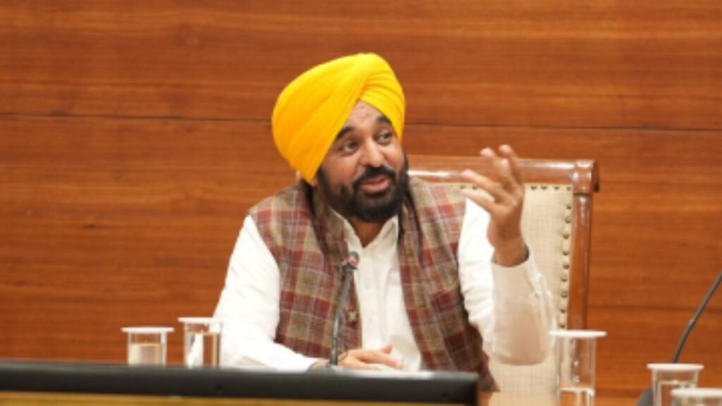 ‘ਯੁੱਧ ਨਸ਼ਿਆਂ ਵਿਰੁੱਧ’ ਮੁਹਿੰਮ ‘ਚ ਔਰਤਾਂ ਬਣੀਆਂ ਬਦਲਾਅ ਦੀ ਤਾਕਤ, ਪਰਿਵਾਰਾਂ ਨੂੰ ਨਸ਼ਾ ਮੁਕਤੀ ਵੱਲ ਕਰ ਰਹੀਆਂ ਪ੍ਰੇਰਿਤ