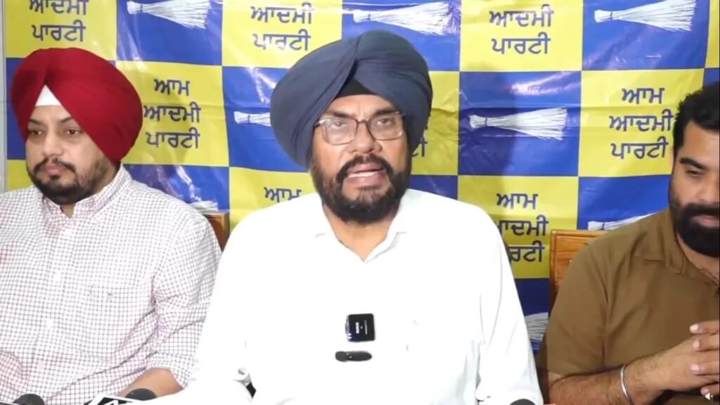 ਪ੍ਰਧਾਨ ਮੰਤਰੀ ਦਾ ਪੰਜਾਬ ਦੌਰਾ ‘ਫਲਾਪ ਸ਼ੋਅ’, ਖਾਲੀ ਹੱਥ ਆਏ ਤੇ ਖਾਲੀ ਹੱਥ ਪਰਤੇ: ਕੁਲਦੀਪ ਧਾਲੀਵਾਲ